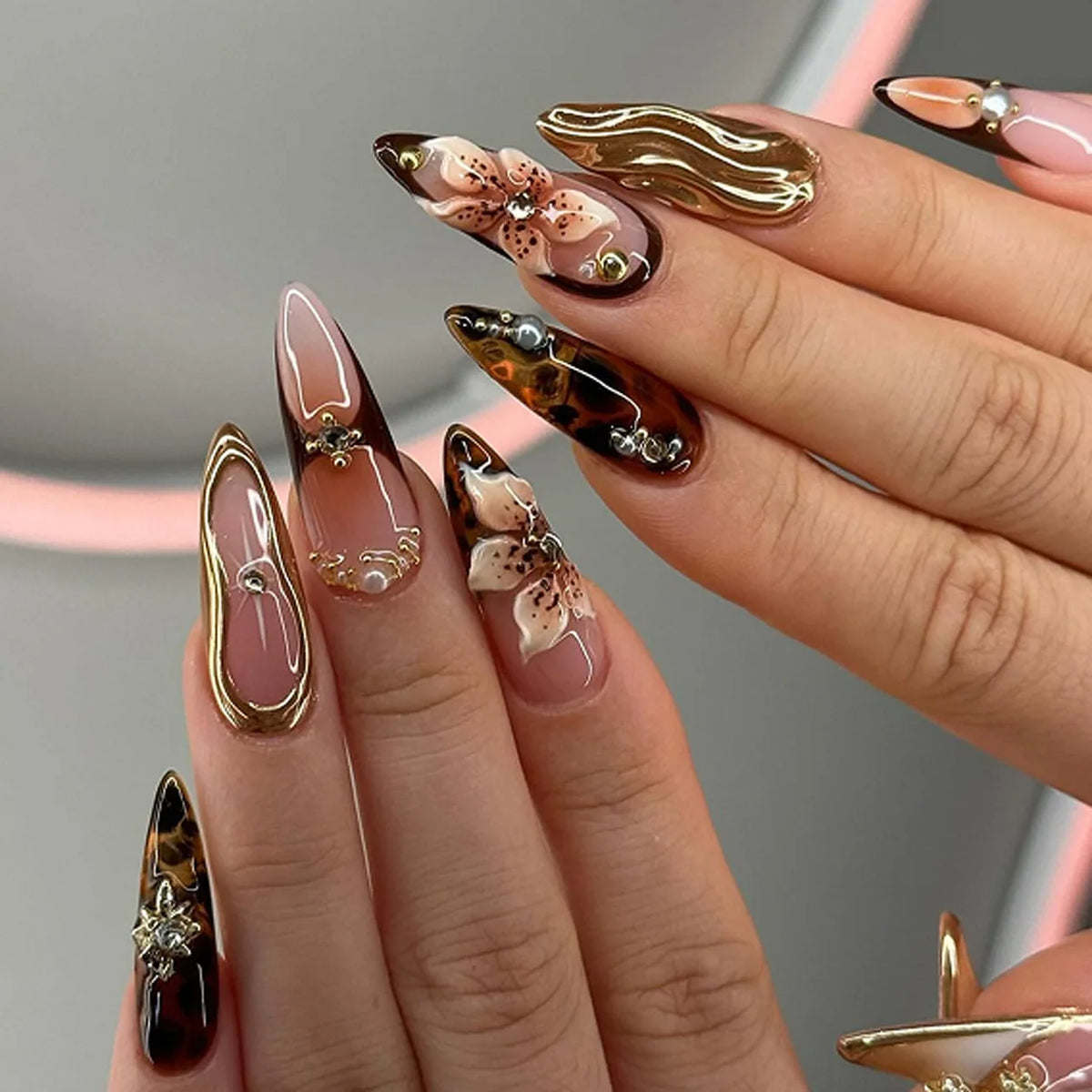 Anabelle Brown Press On Nails