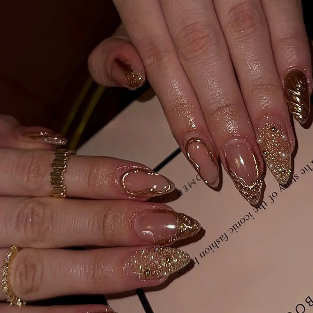 Alison Gold Press On Nails