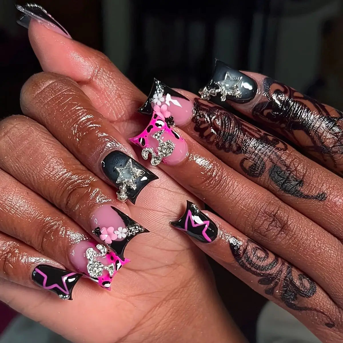 Amber Black Press On Nails