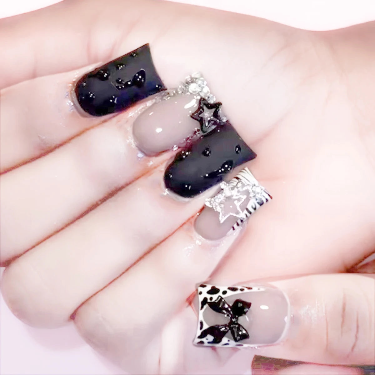 Hazel Black Press On Nails