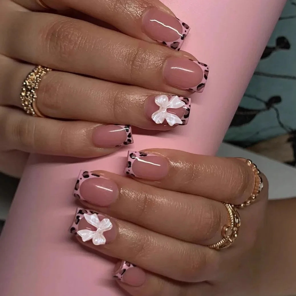 Annie Leopard Press On Nails