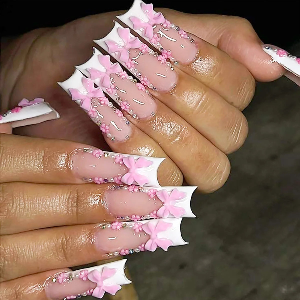 Lucia Pink Press On Nails