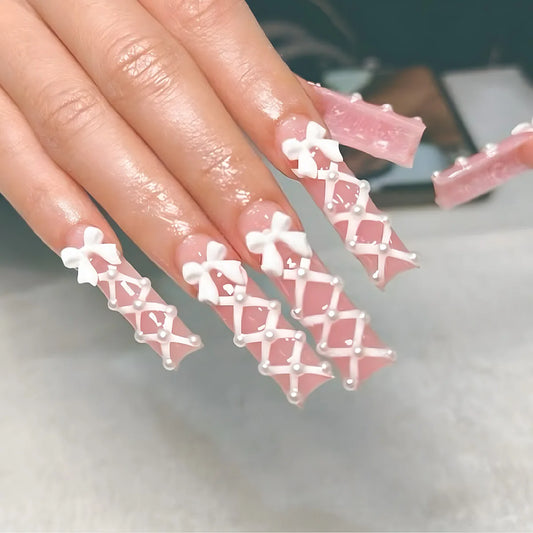 Mila Pink Press On Nails