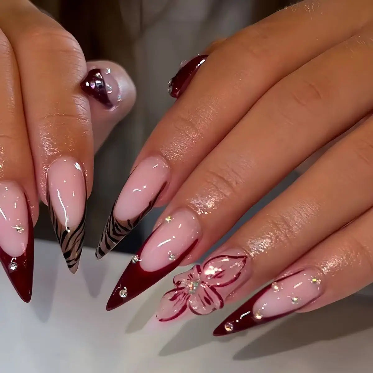 Lila Red Press On Nails